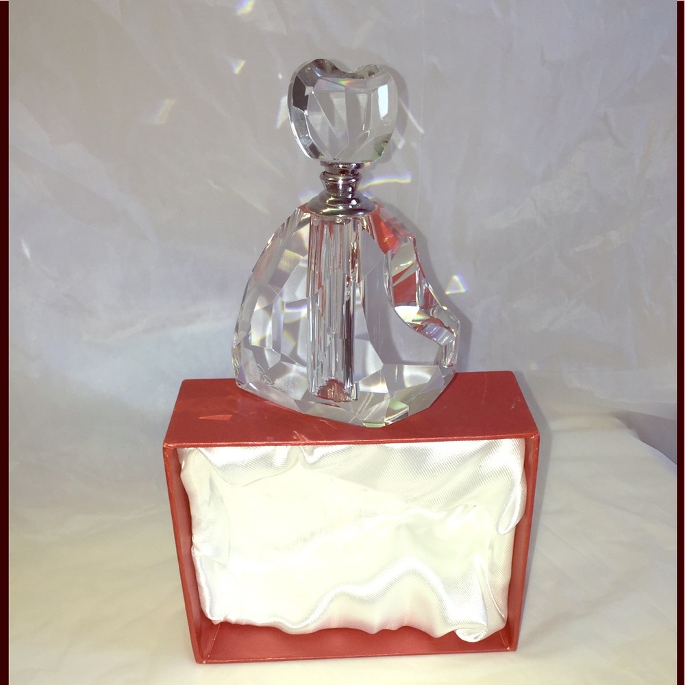 Oleg Cassini  Crystal  Heart Perfume Bottle